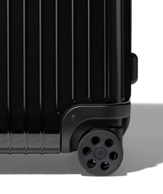 Essential Trunk Plus Large Suitcase, Black Gloss