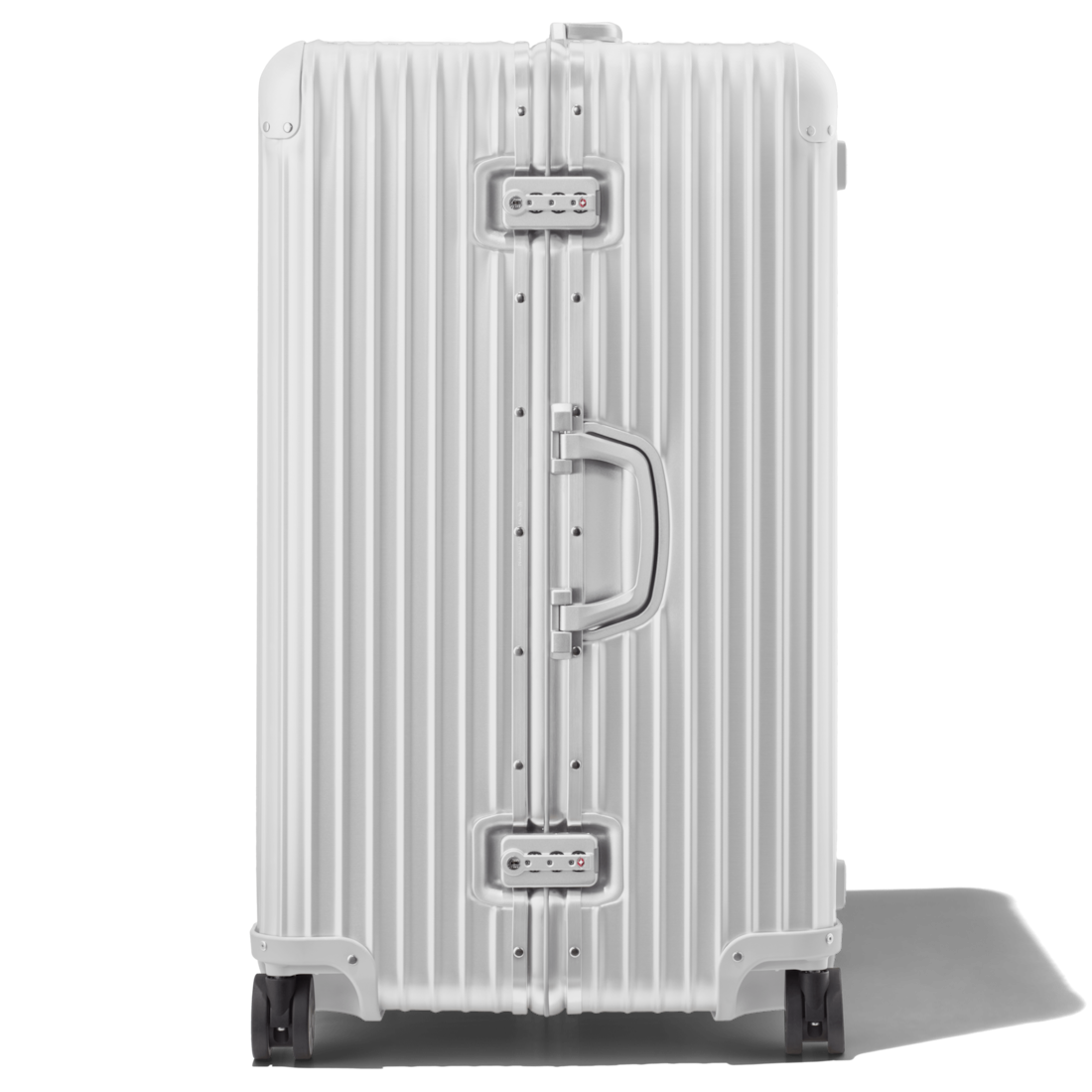 海外旅行用サイズのリモワスーツケース(シルバー) +本棚 - バッグ