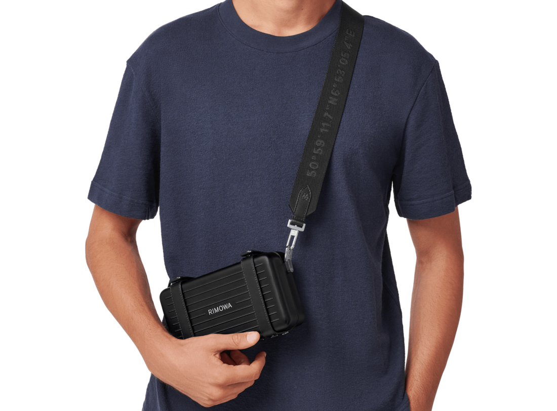 Webbing Cross-body Bag Strap in Black | Bag accessories | RIMOWA
