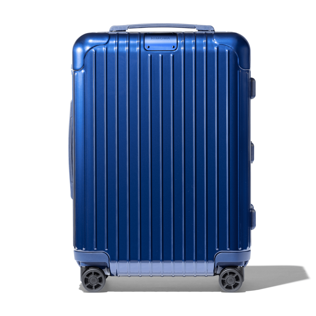 rimowa essential carry on