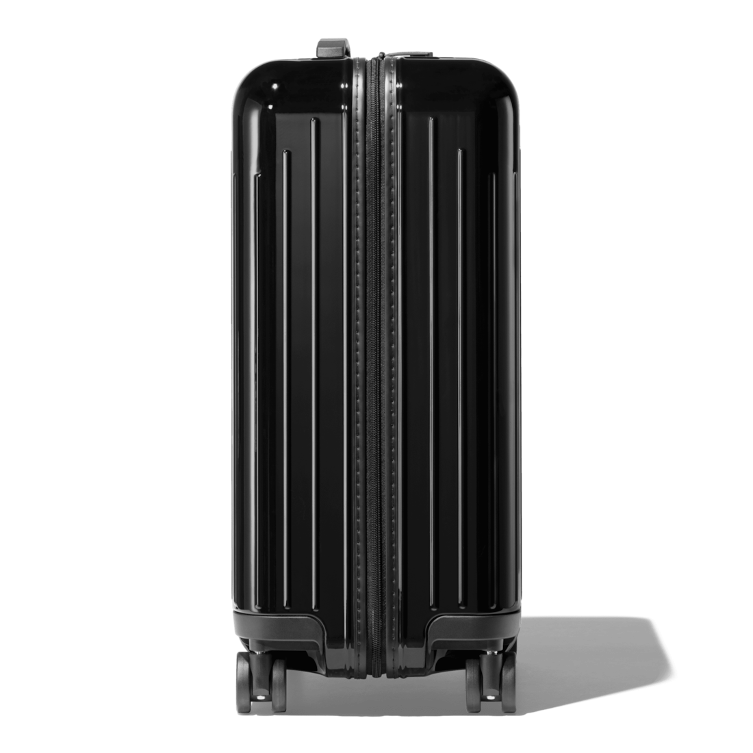 Essential Lite Cabin Lightweight Carry-On Suitcase | Black | RIMOWA