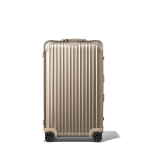 rimowa hard shell luggage