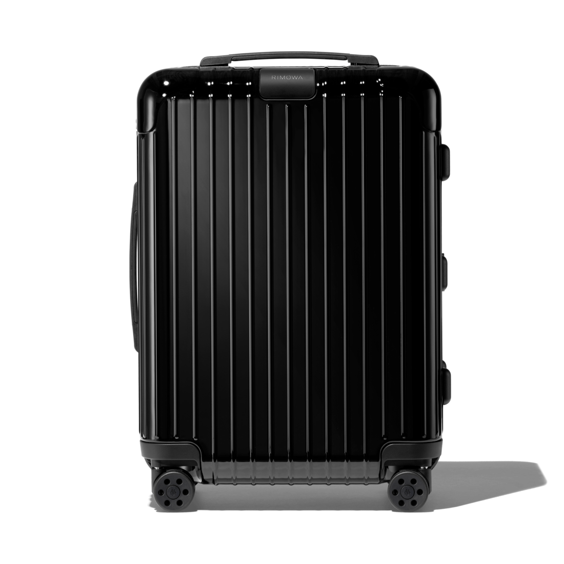 which rimowa carry on