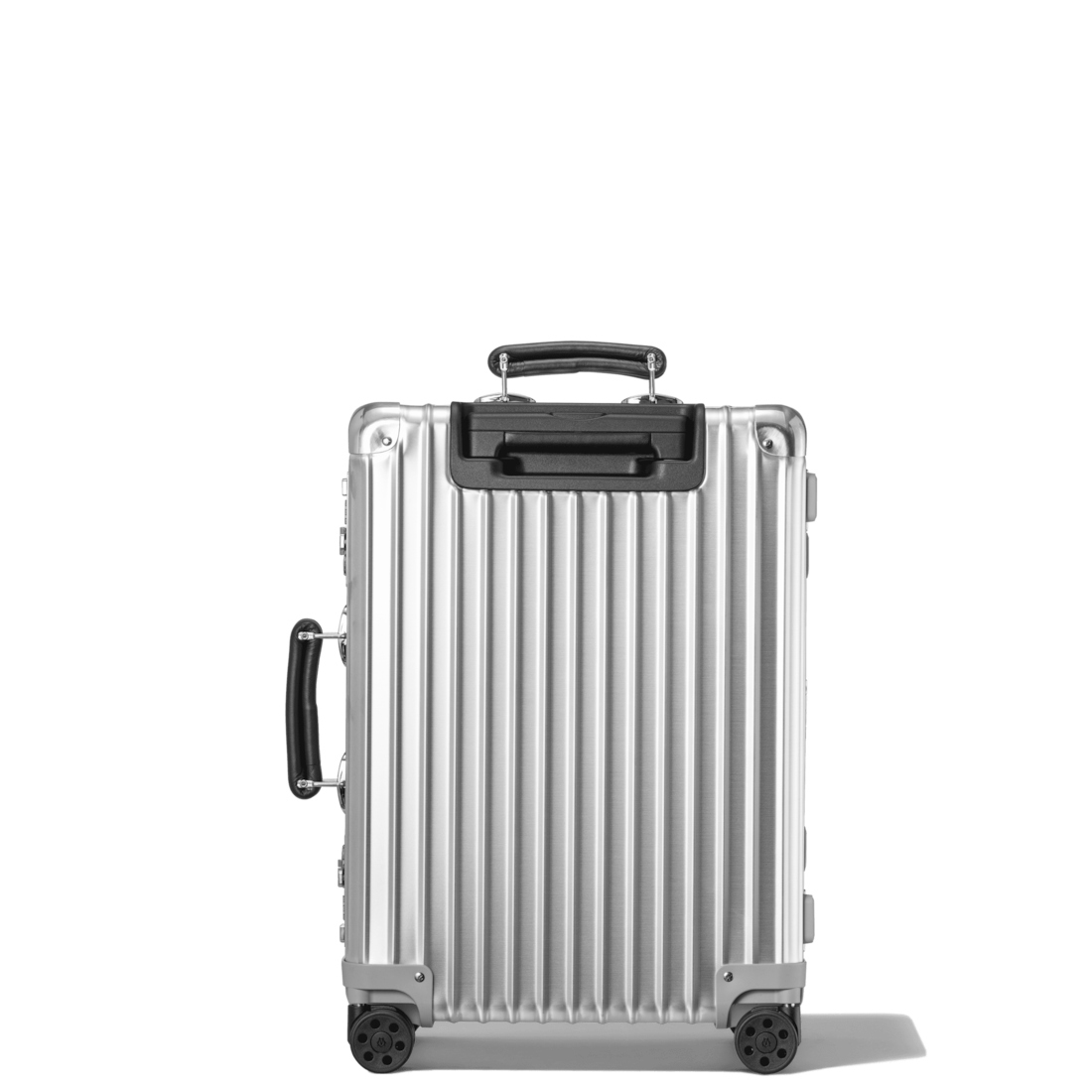 Classic Cabin S Aluminum Small Carry-On Suitcase | Silver | RIMOWA