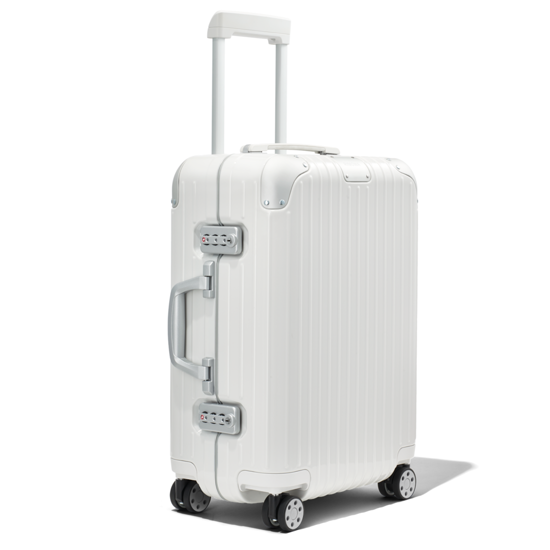 rimowa luggage cabin size